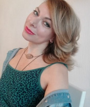 🌹 Умная, красивая и опытная, я готова исполнить все твои желания в Москве. 🌃 Мои нежные прикосновения и страстные поцелуи погрузят тебя в мир наслаждения. 😘 Я могу устроить для тебя незабываемое эротическое шоу или провести вечер в постели, расслабив твое тело и душу. 💋 Мои клиенты говорят, что встречи со мной - самые фантастические и захватывающие моменты их жизни. Смотри мои фото - и увидишь, какая я сексуальная и прекрасная. 💃 Жду звонка от тебя, чтобы сделать твои мечты реальностью. 💫💫💫 Марта